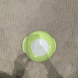 Pyrex 2qt Lime Green